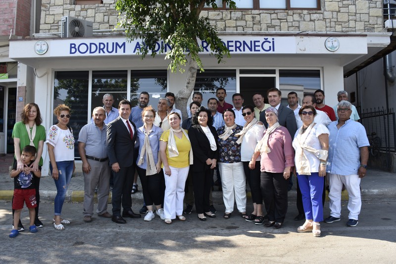 Vali Civelek'ten, Belediye Başkanı Aras'a ve Aydınlılar Derneği'ne Ziyaret