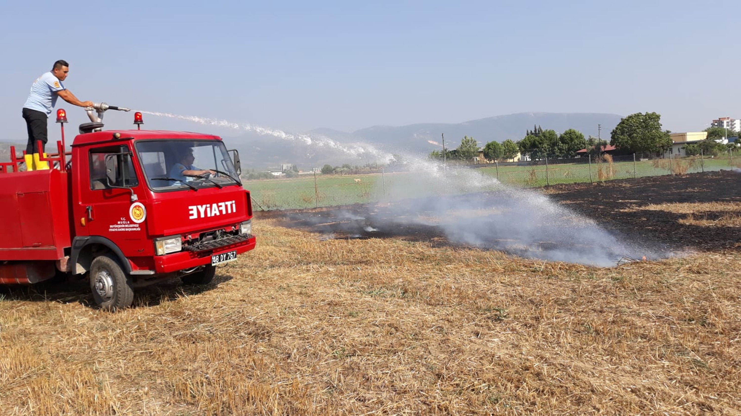 Büyükşehir’den Sigara İzmariti Uyarısı&nbsp;&nbsp;