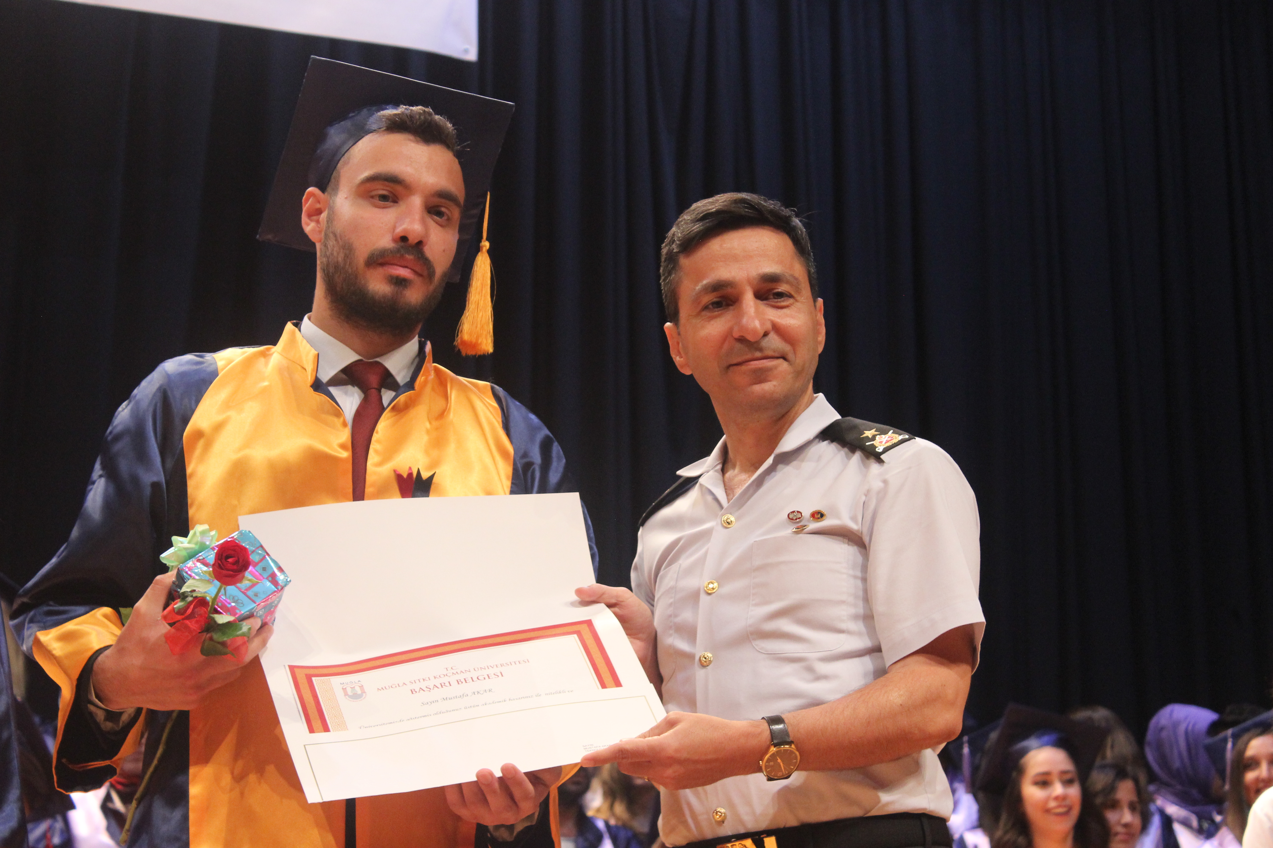 7 Bin 550 Üniversite Öğrencisi Mezun Oldu