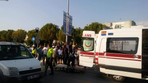 Yaya Geçidinde Yayaya Araç Çarptı