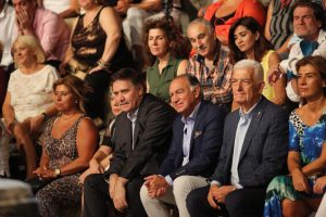 Şarkılar Engelliler Yararına Söylendi