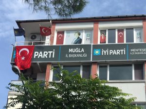 Şekerdağ’dan Türk Bayrağı Çağrısı