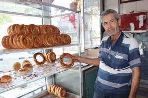 Simidin Oxford İngilizce Sözlüğü’ne Girmesine Muğlalı Simitçiler Memnun