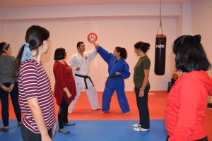 Kadınlara Özel Öz Savunma Kursu Başladı