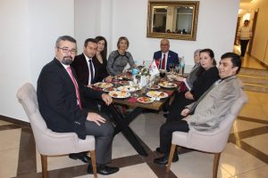 Bahçeşehir &nbsp;‘Öğretmenler Günü’nü Kutladı