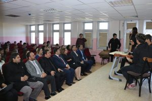 Liseli Öğrencilerden Engelsiz Eğlence