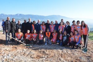 Menteşe’deki Vahşi Çöp Sahası’nda 2 Bin Fidan Toprakla Buluştu