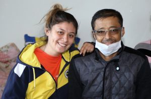 Kızının Ciğeriyle Hayata Tutundu