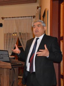 Açıkgöz’ün Yeni Kitabı Yolda