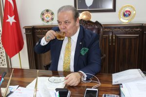 Hem Kaymakam Hem Lokman Hekim