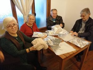 100 Yaş Evi Üyelerinden Gönüllüleri Isıtan Destek