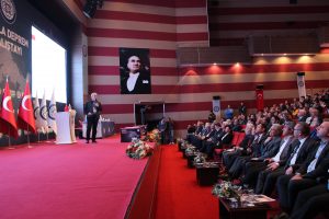 Prof. Dr. Naci Görür: “Muğla az katlı yapılar sayesinde şanslı”