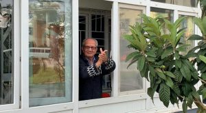 Fethiye'de bando takımı evde kalanlar için konser verdi