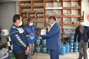 Başkan Tokat, Selimiye pazarını denetledi