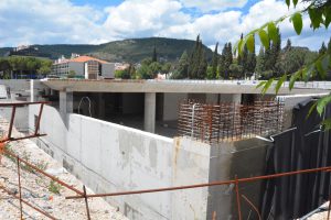 Kent Meydanı yılan hikayesine döndü