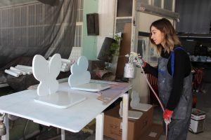 Genç mimar, mesleğini bırakıp marangoz oldu