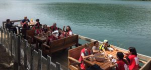 Genç Kızılay Lise gönüllülerinden çevre temizliği