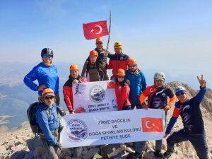 Zirve Dağcılık ’tan yine zirve yürüyüşü