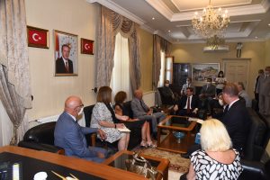 Büyükelçi’den, Valiliğe ziyaret