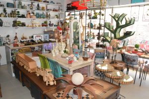 Ahşap hediyelik dükkânı açılıyor