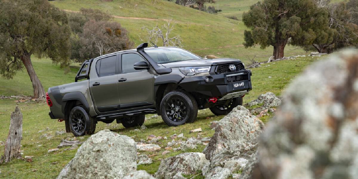 toyota-hilux-2023-1.jpg