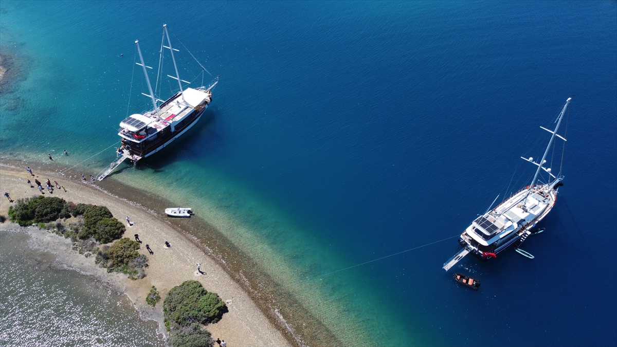 aa-20240424-34361199-34361192-mavi-yolculugun-vazgecilmez-rotasi-mugla-kiyilari-misafirlerini-bekliyor.jpg