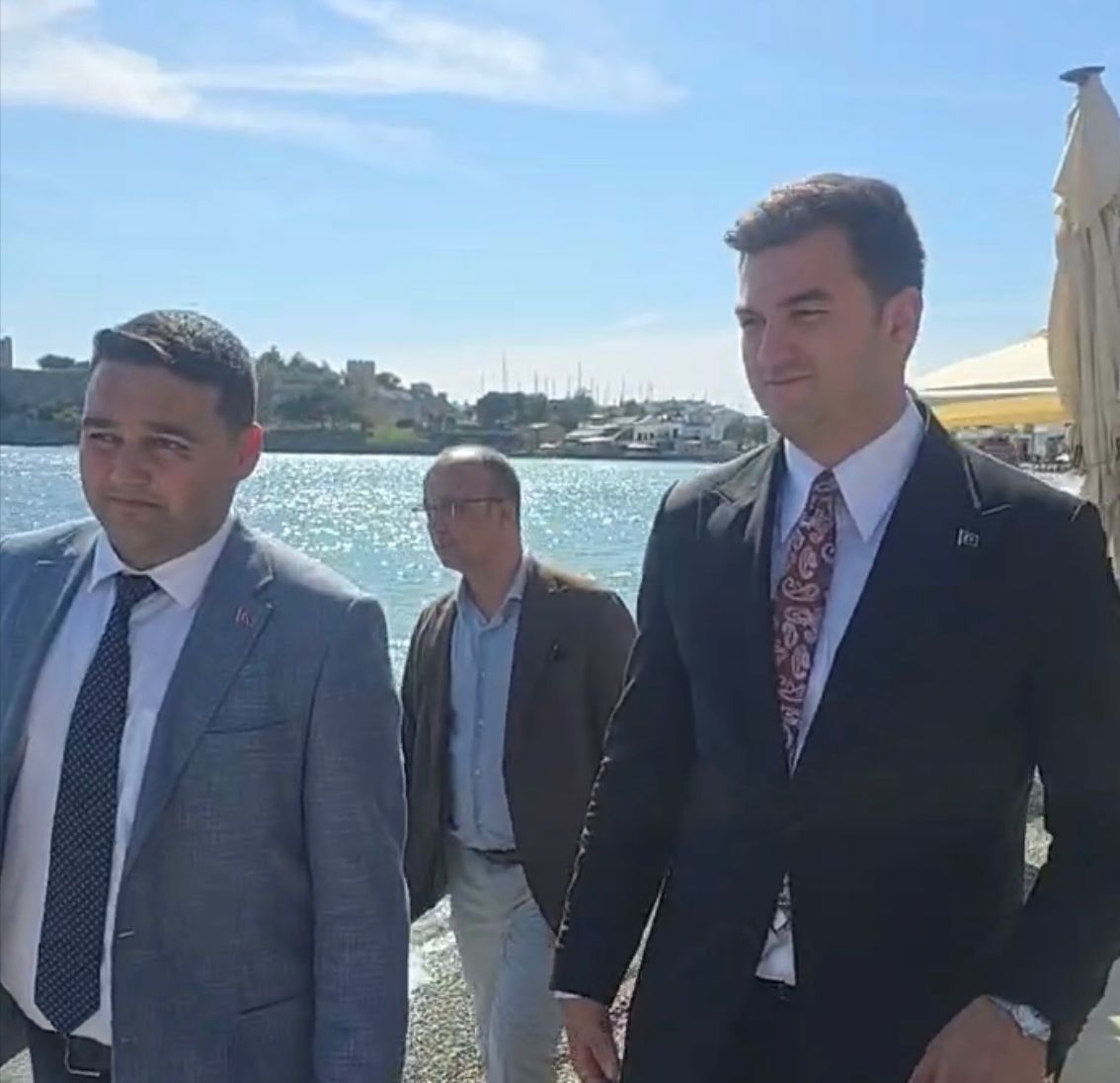 Whatsapp Image 2025 05 15 At 19.38.01