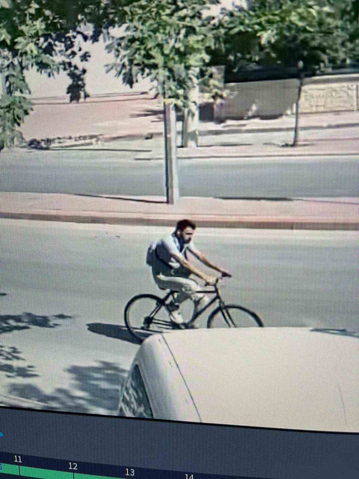 20250806Aw512356 2