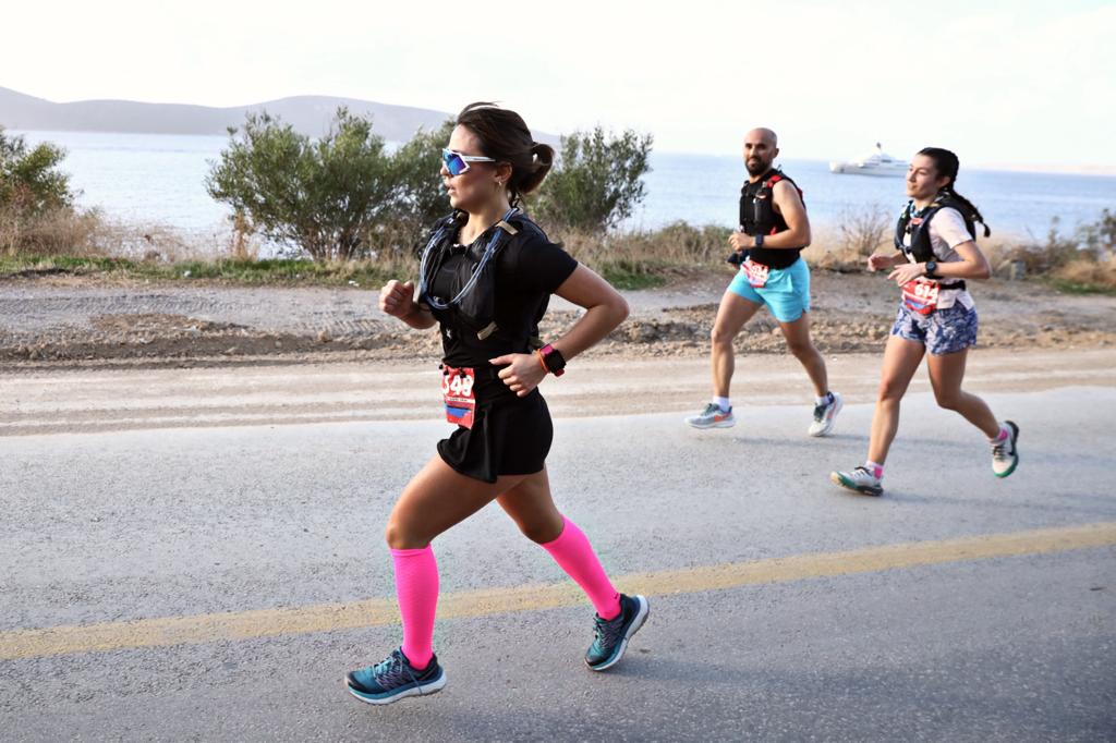 aa-20221119-29479719-29479715-6-bodrum-belediyesi-ultra-maratonu-yarislari-yapildi.jpg