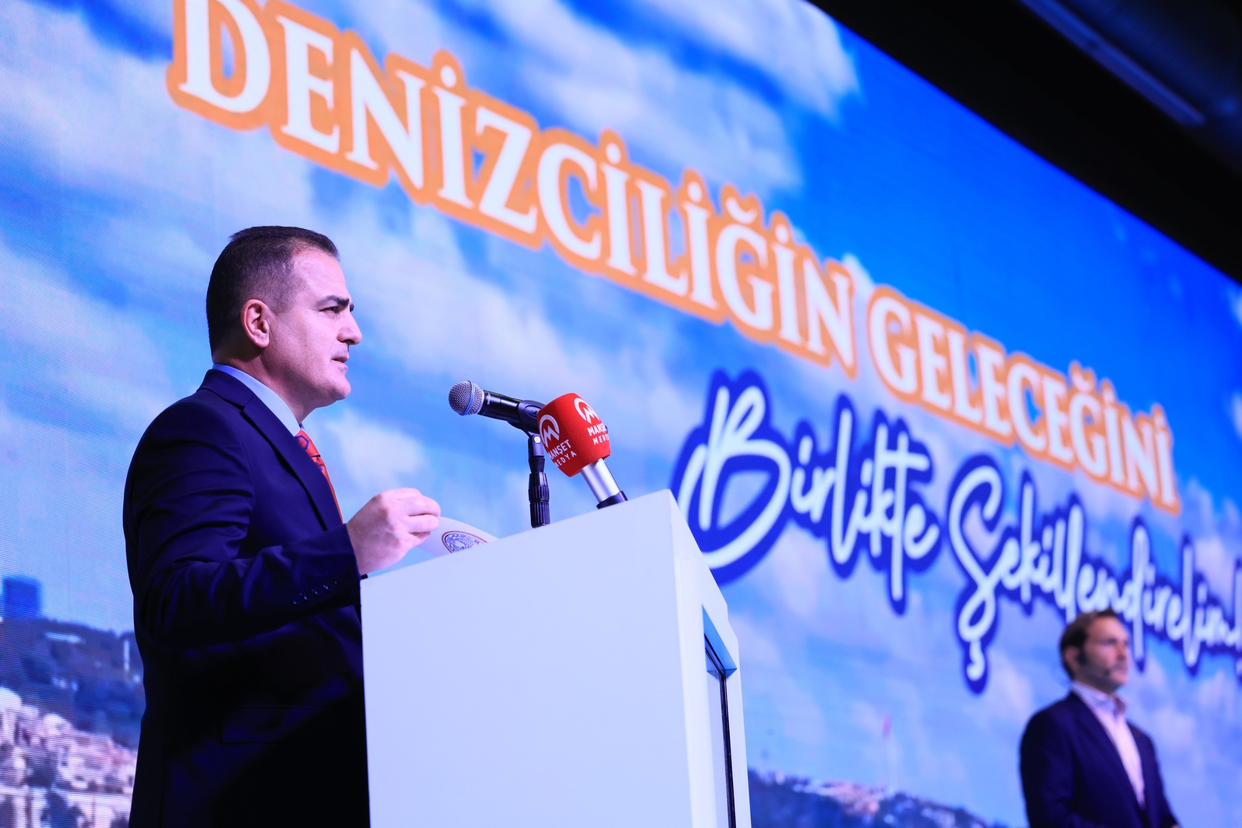 7C78C69F Adc3 42F3 Af71 66F2Eb8D8Ac3