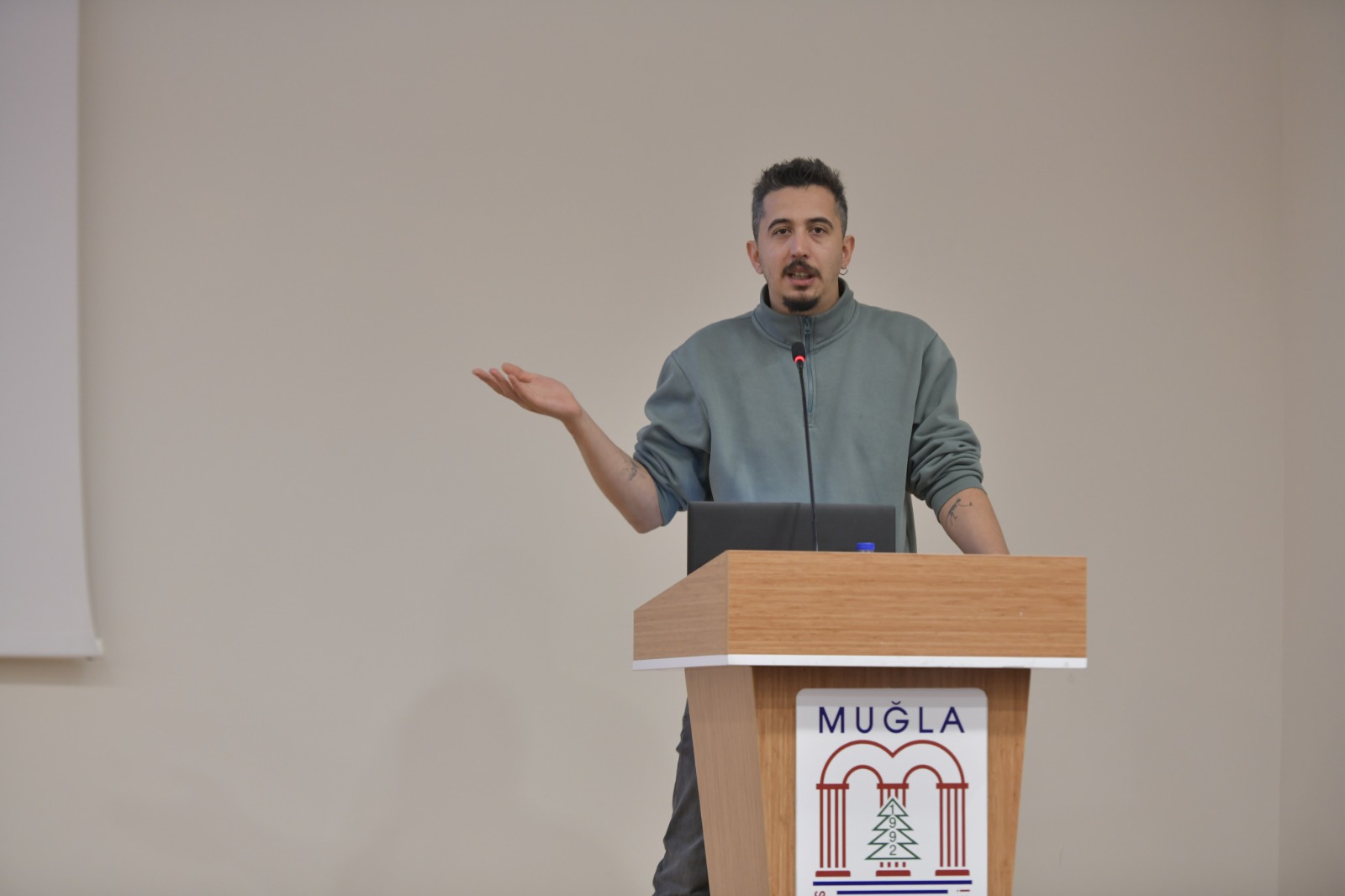 Whatsapp Image 2024 12 09 At 13.48.27 (1)