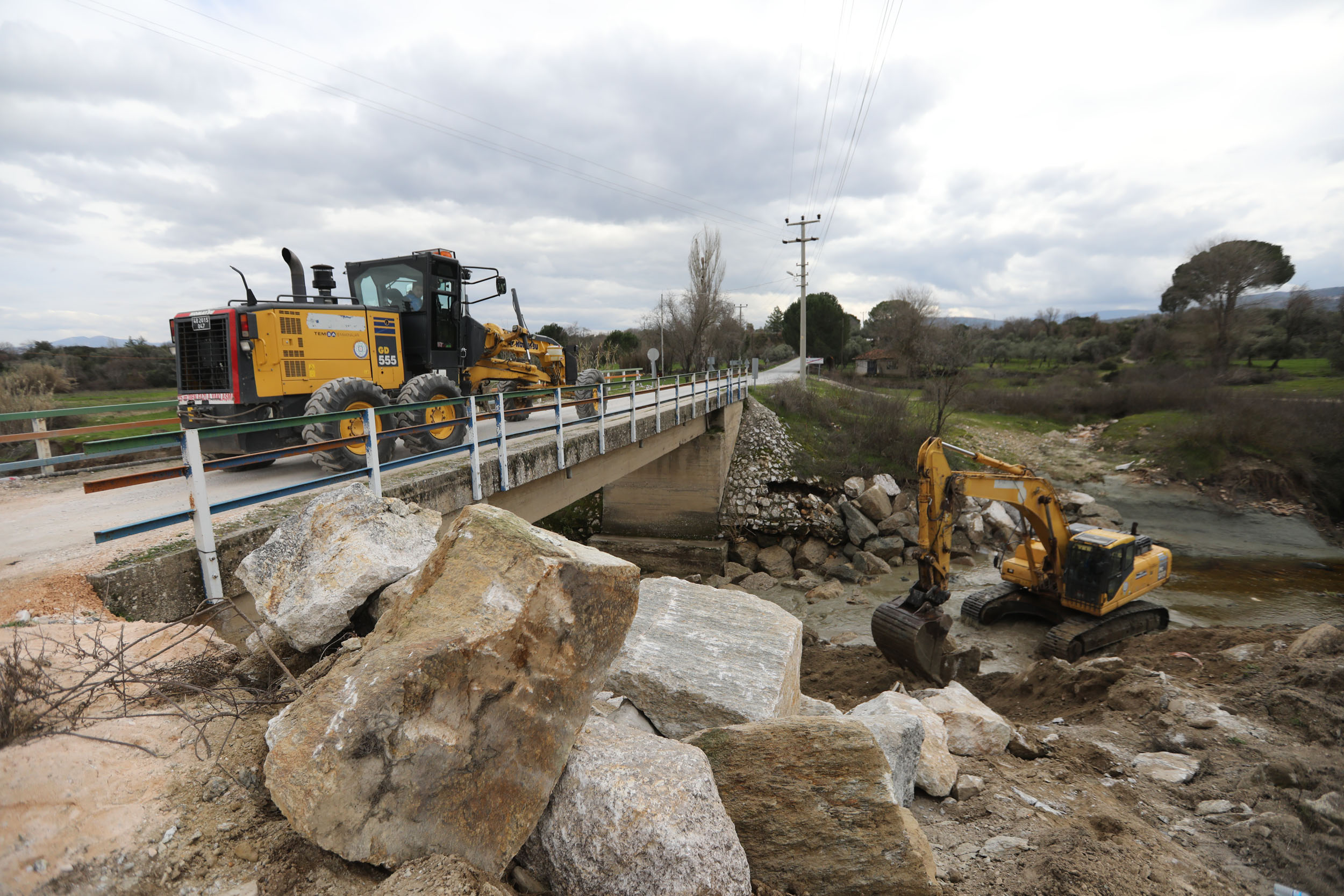 Muhtar Genek, “Biz İstedik Başkan Aras Çözdü” (1)