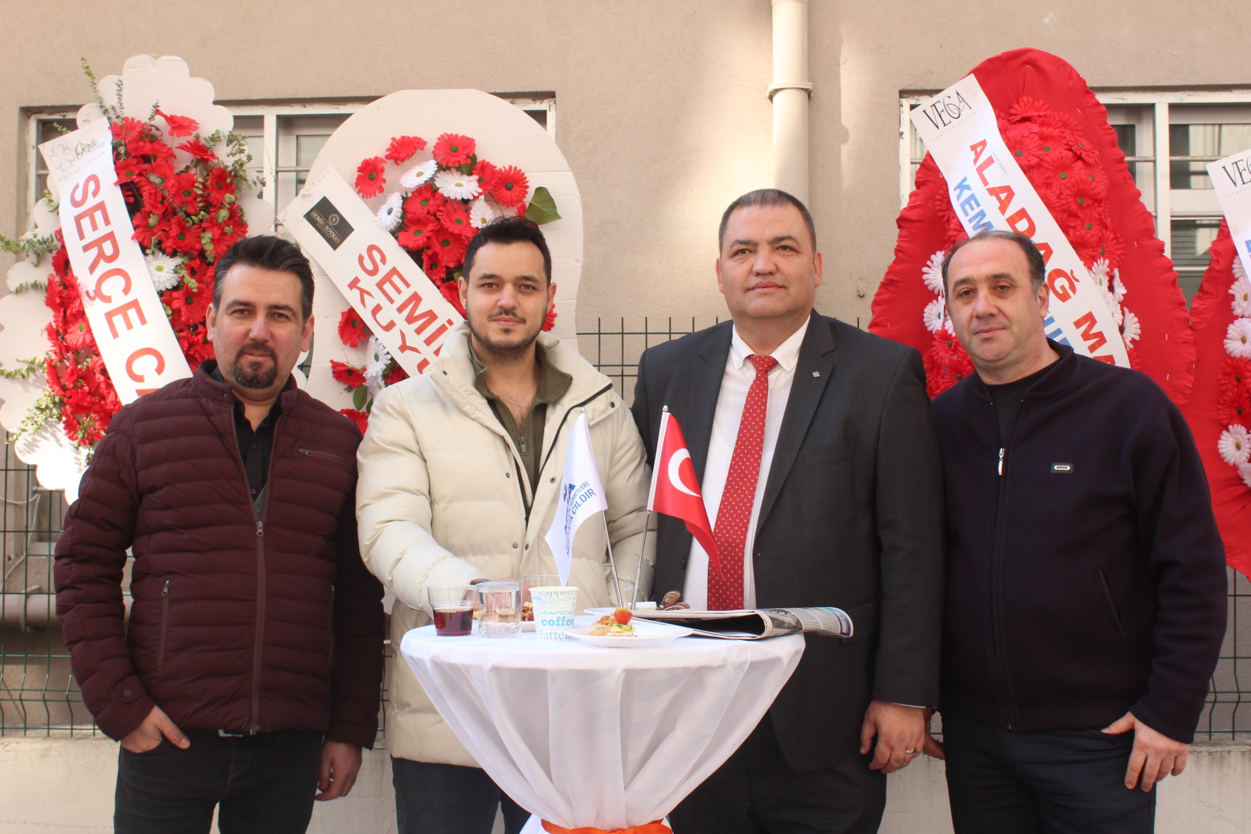 40182427 7105 4Fab B486 50D4C10De695