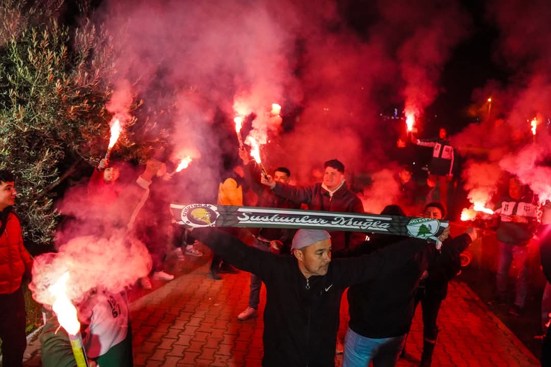 5B5688D1 D7C3 47Ce 94C9 7Fa953D3244D