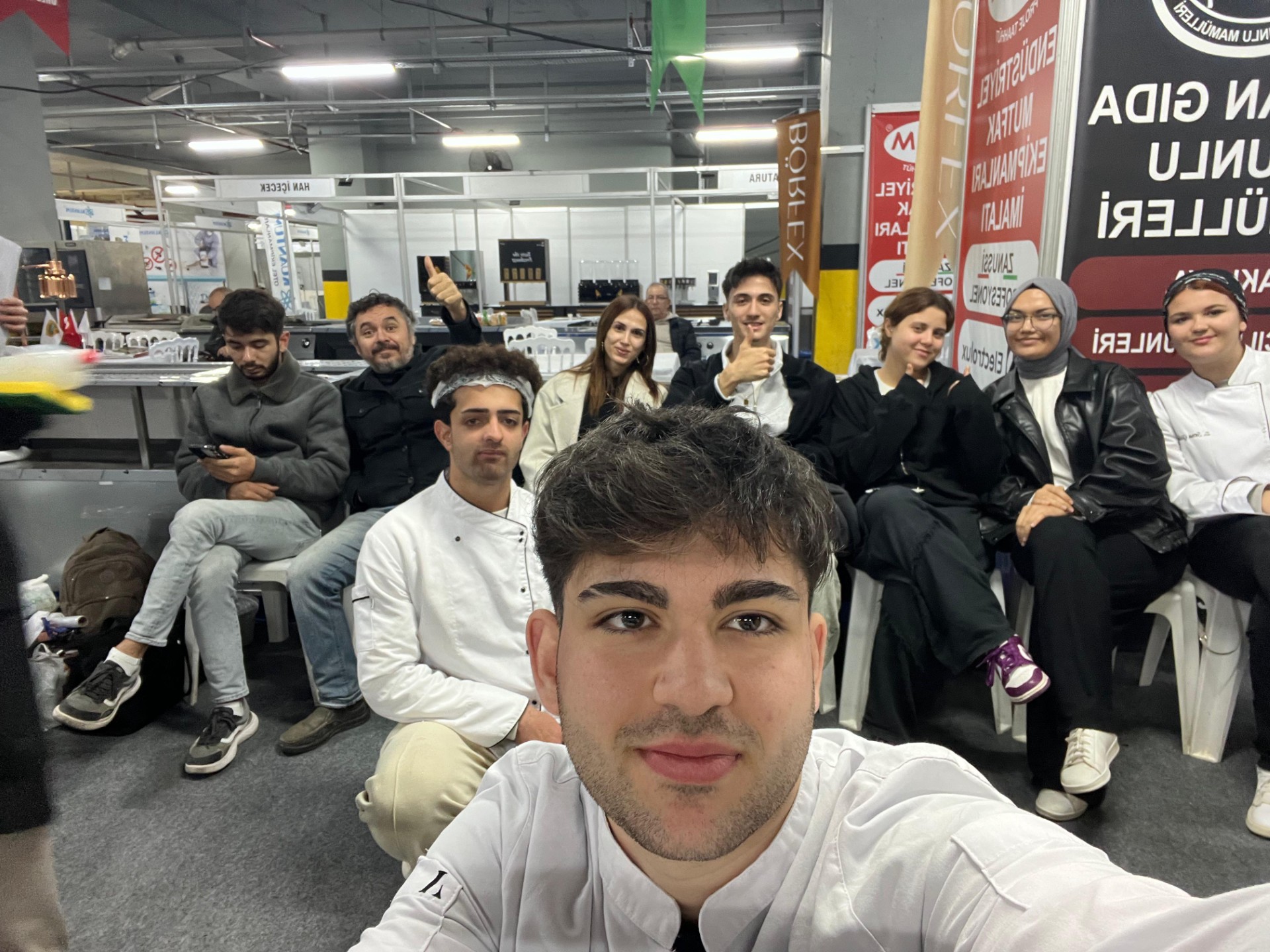 Thumbnail Bb8D7Fe4 A80B 4Ba9 8B5C 04D5E634C3F8