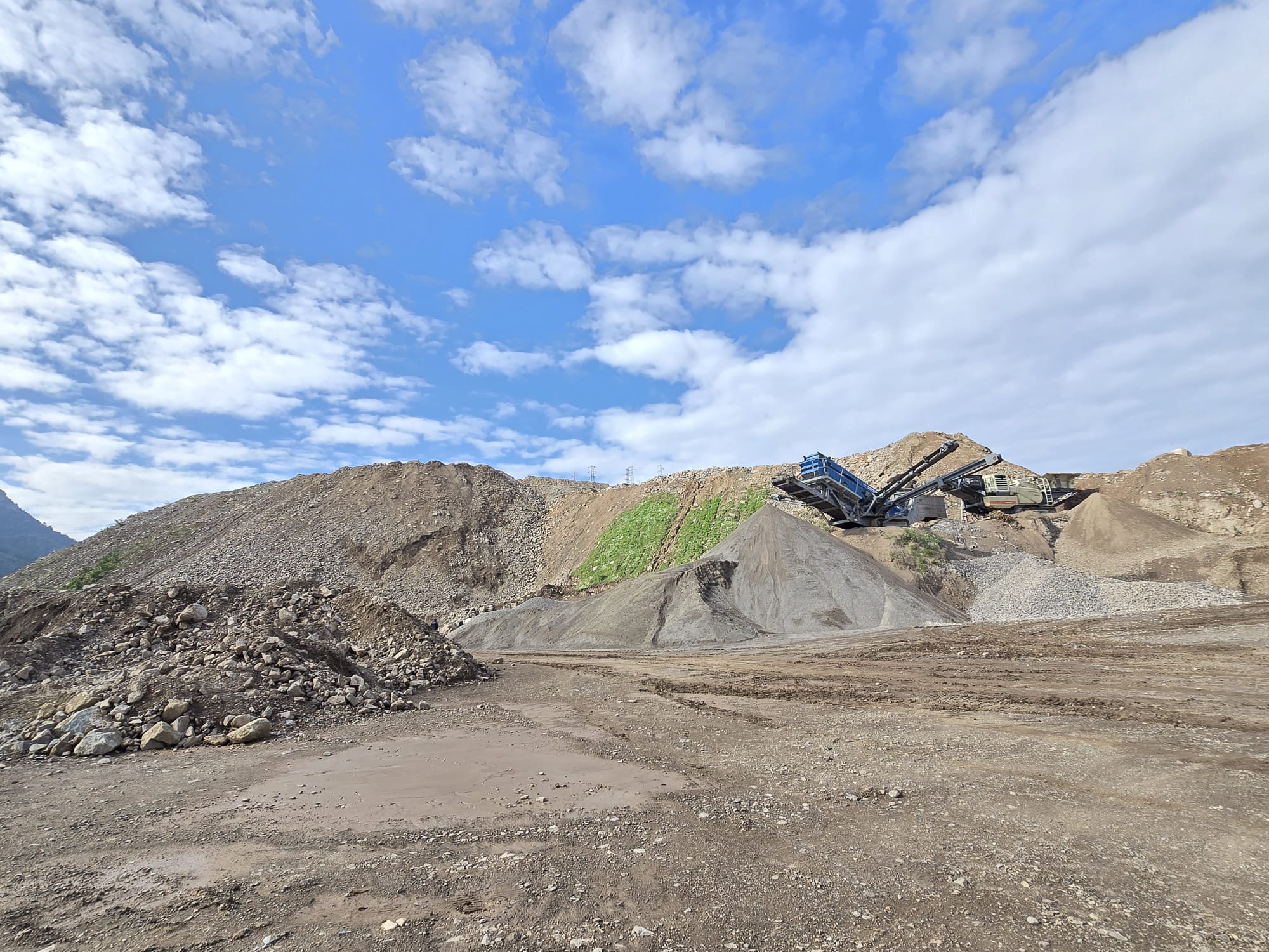 Whatsapp Image 2025 02 19 At 16.06.02