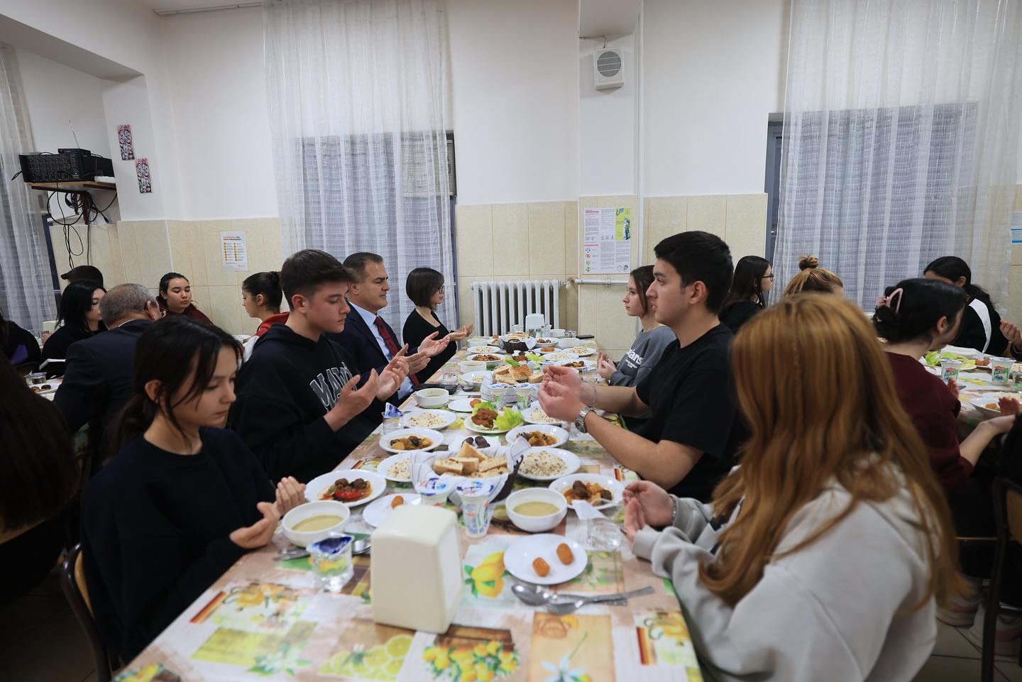 482677429 18358589983122467 670574256831663814 N