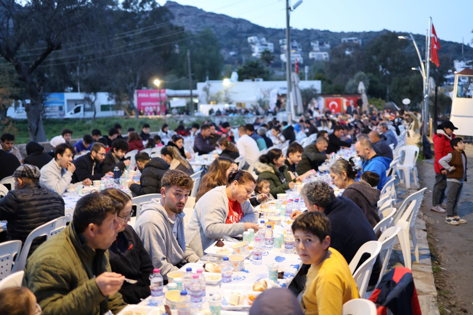 Bodrum Bel Belediyenin İftar Programları Türkbükünde Başladı (8)