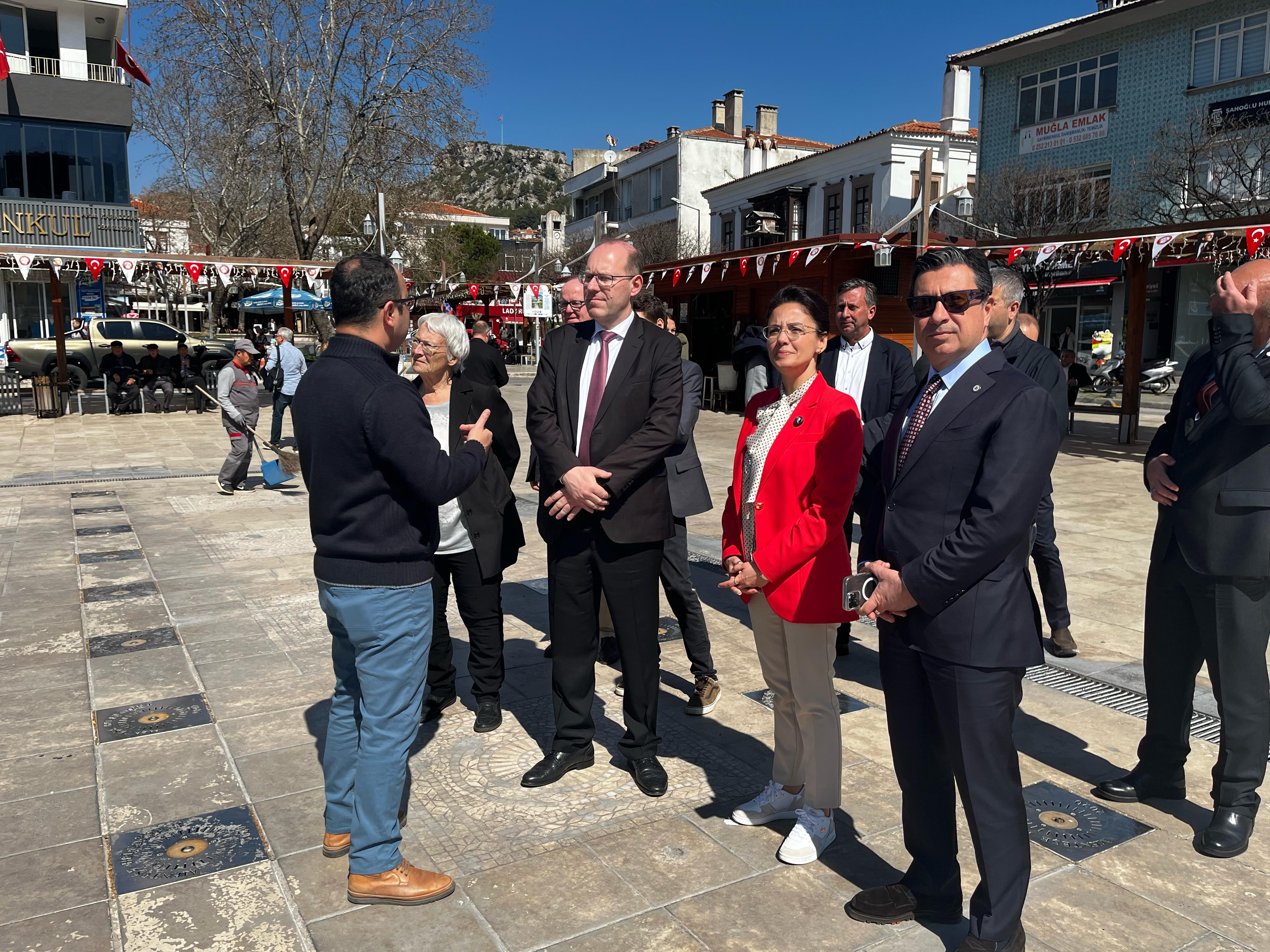 Whatsapp Image 2025 03 10 At 15.02.12