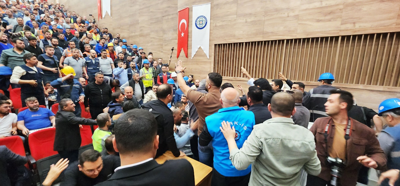 Whatsapp Image 2025 03 14 At 16.23.23 (1)