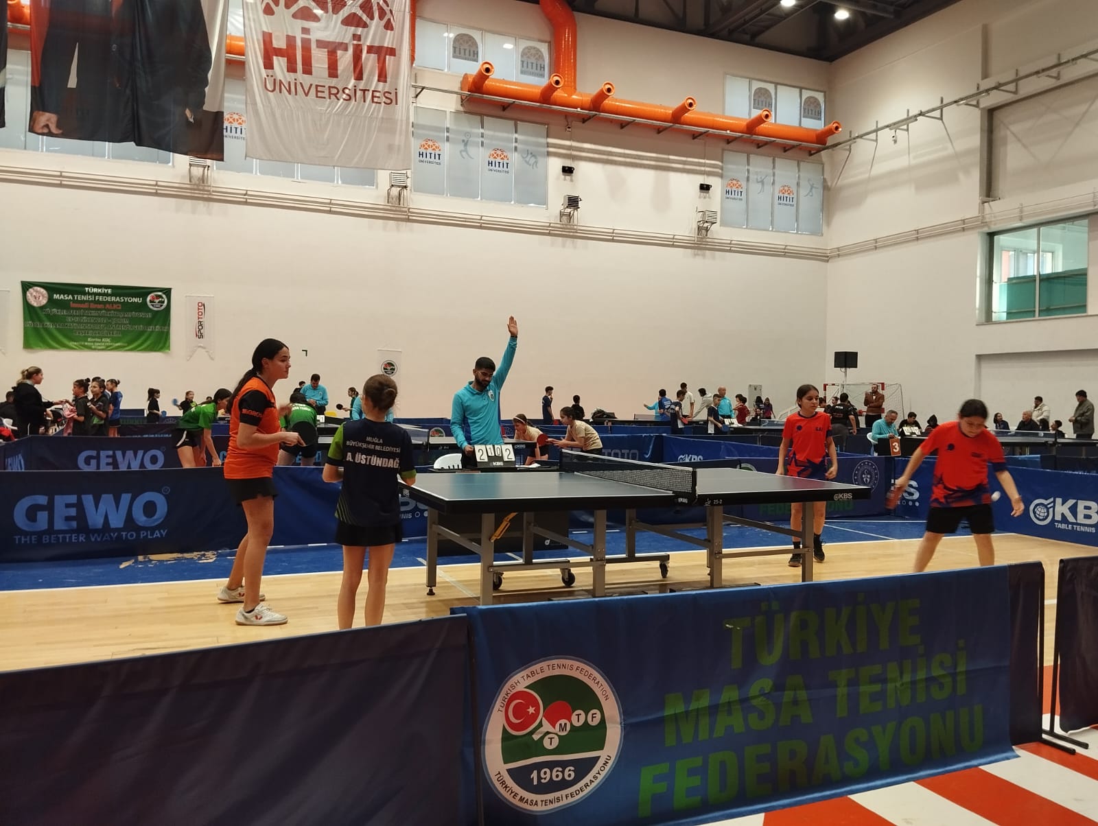 Büyükşehir Sporcusundan Üç Kategoride Üç Büyük Başarı (1)