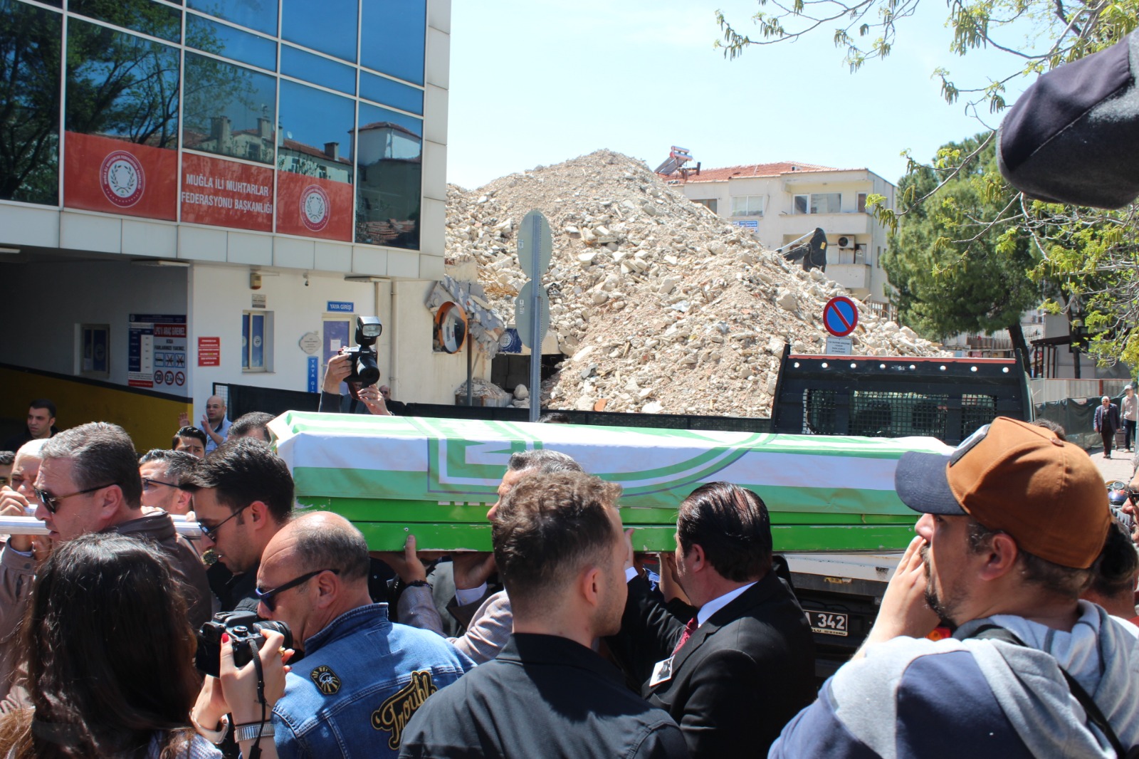 Whatsapp Image 2025 04 17 At 14.08.44