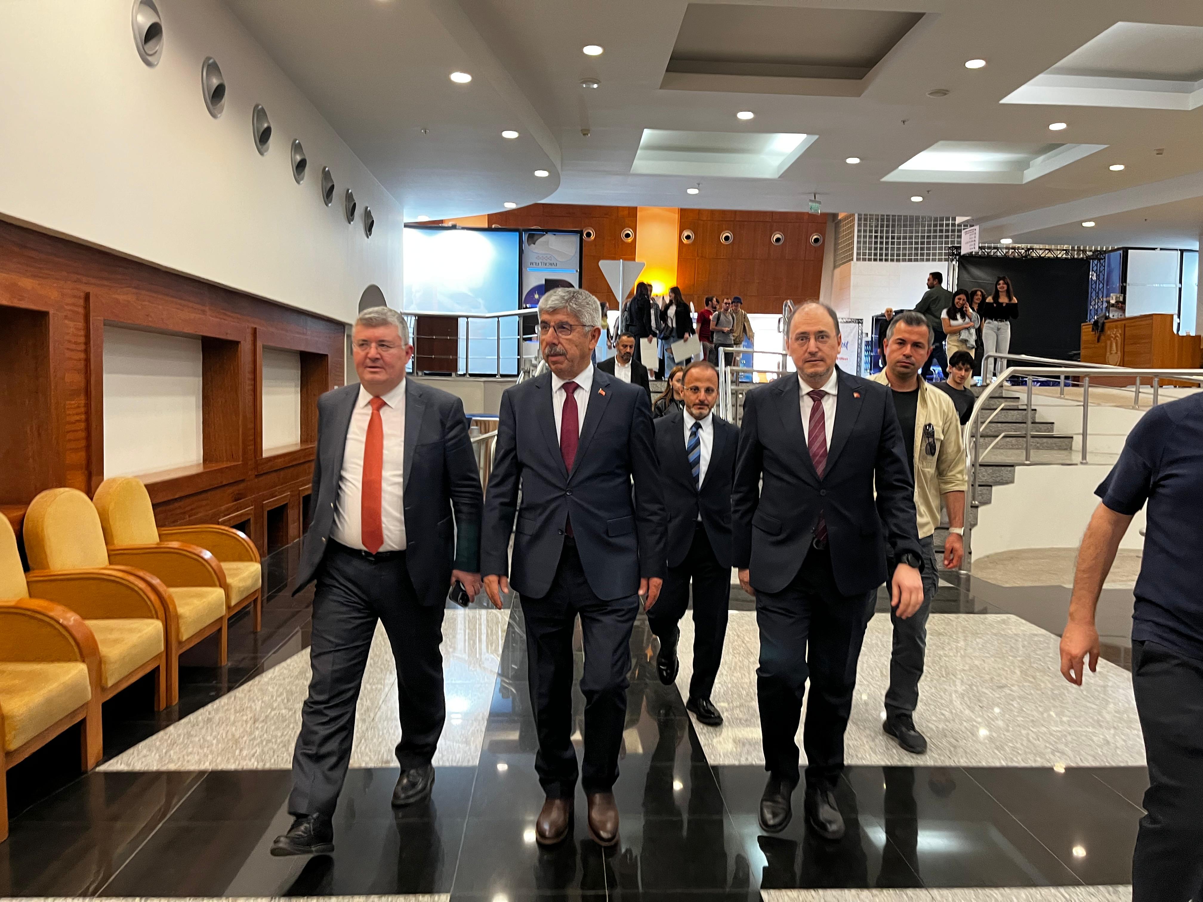 Whatsapp Image 2025 04 22 At 16.51.41 (1)