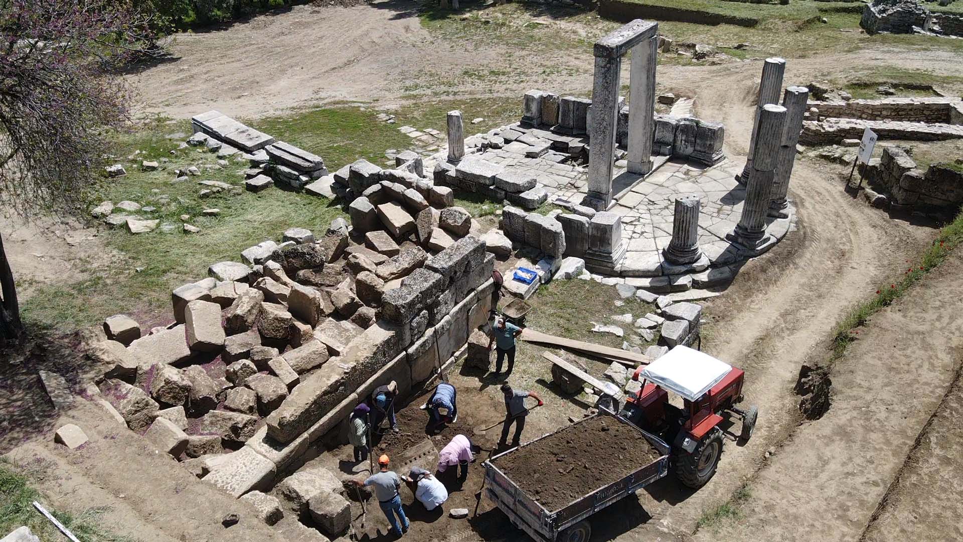 A A 20250512 37923264 37923239 L A G I N A H E K A T E K U T S A L A L A N I N D A K E N T I N G I R I S K A P I S I V E D U K K A N L A R A C I G A C I K A R I L I Y O R