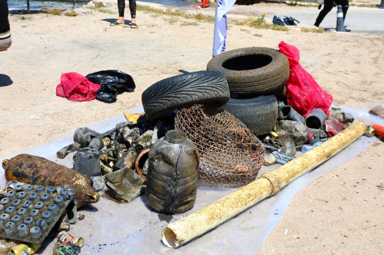 Bodrum Belediyesi Deniz Dibi Temizliğinin Üçüncü Etabi Bitez’de Yapildi (10)