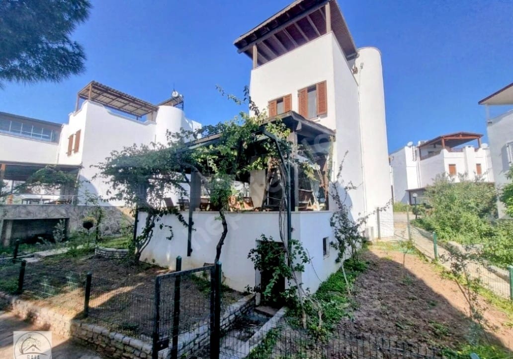 Whatsapp Image 2025 05 05 At 10.48.23 (2)