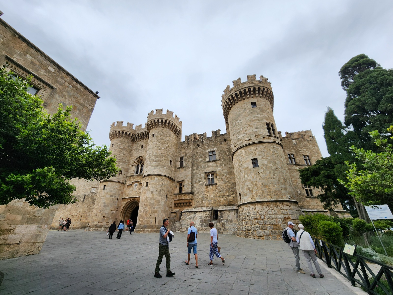 Whatsapp Image 2025 05 11 At 12.59.12 (1)