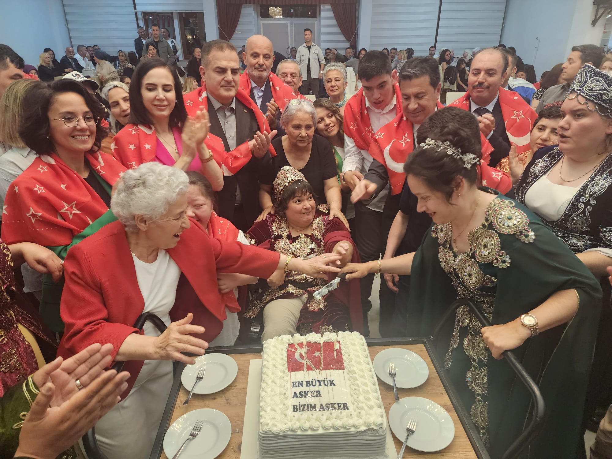 Whatsapp Image 2025 05 14 At 22.29.10