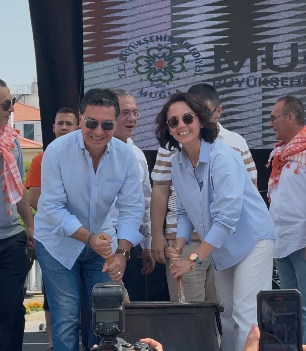 55F1D5A0 93F3 4127 8959 42A1Fd347C52-2