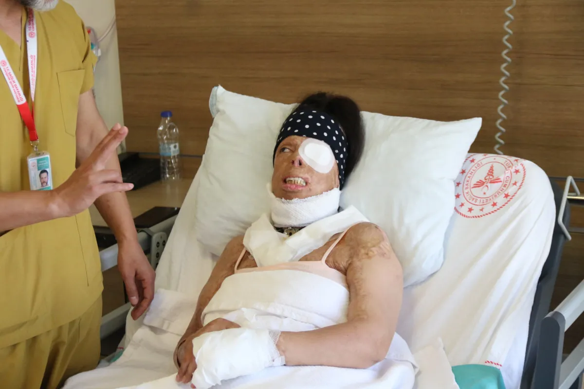 685F92A16F68E784 W1200Xh800